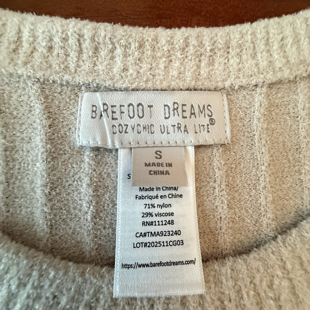 Barefoot Dreams Ribbed Pullover Sweater S Soft Taupe Side Button Tunic Cozy F/W - Picture 5 of 7